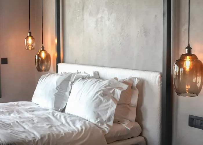 Meteora Heaven And Earth Premium Suites - Adults Friendly